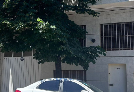 Casa, deposito, galpon y oficina en Venta